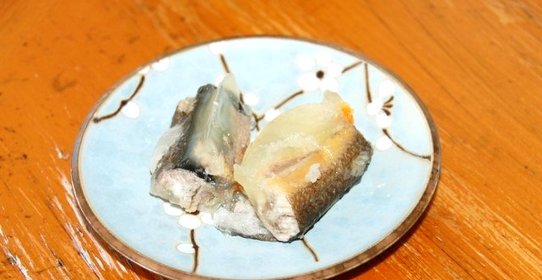 Угорь отварной в маринаде