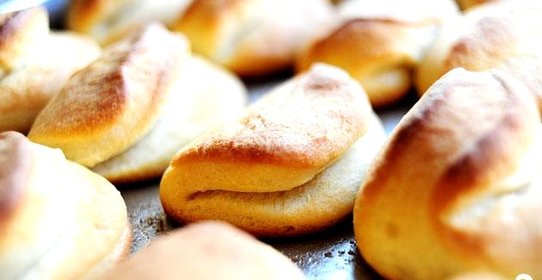 Домашние дрожжевые булочки