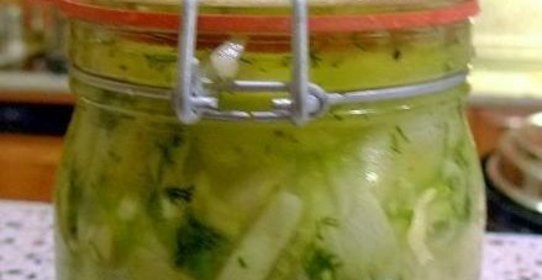 Маринованные кабачки с медом и чесноком