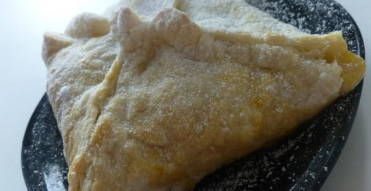 Слойки с ревенем