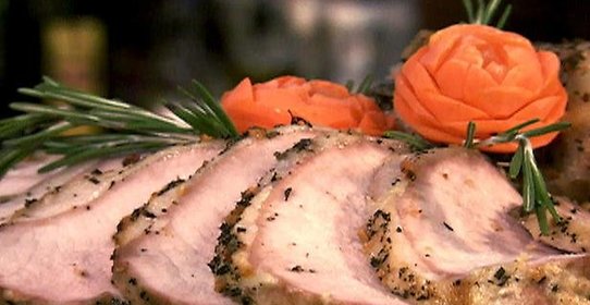 Свинина с шалфеем и чесноком