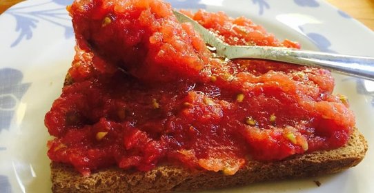 Пан кон томате (pan con tomate) хлеб с помидорами