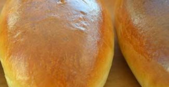 Пирожки с красной и черной смородиной