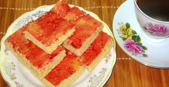 Песочное печенье с малиновым джемом