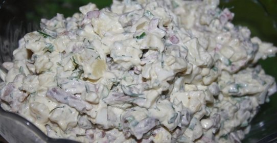 Мясной салат с каперсами