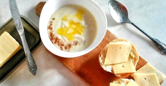 Манная каша с корицей