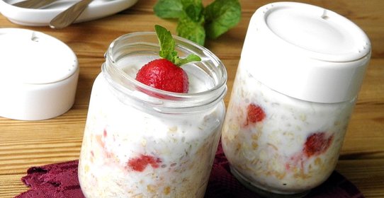 Ленивая овсянка в банке для похудения