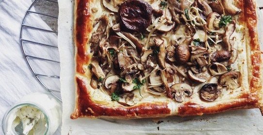 Грибной пирог