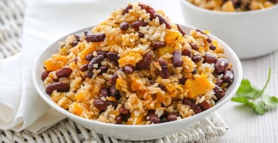 Плов с фасолью и тыквой