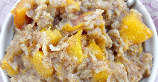 Овсяная каша с мятой и ананасом