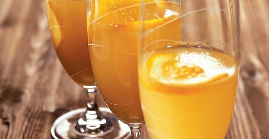 Яблочный пунш с айвовым желе