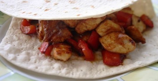 Куриная грудка с перцем и сыром