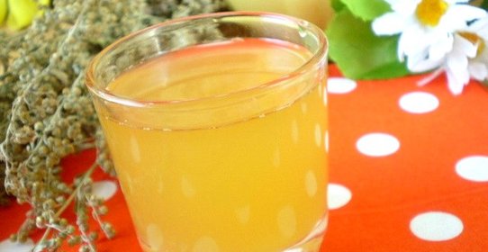 Квас из ржаного хлеба без дрожжей