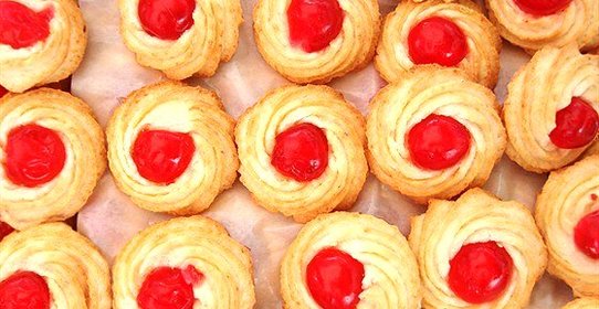 Печенье с вишней