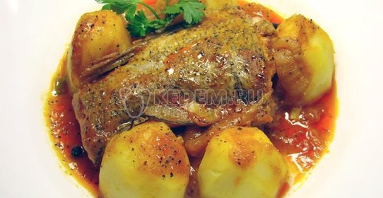 Щука в томатах с картофелем