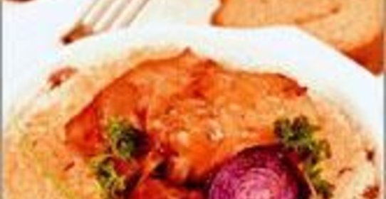 Кассуле по-тулузски – утиная ножка с белой фасолью, сосисками и беконом