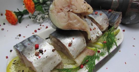 Маринованная скумбрия