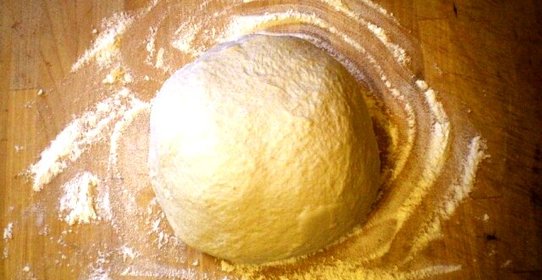 Быстрое тесто для пирогов с сухими дрожжами