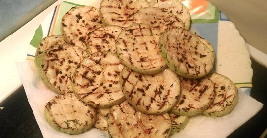Кабачки в маринаде, жареные на сковороде-гриль