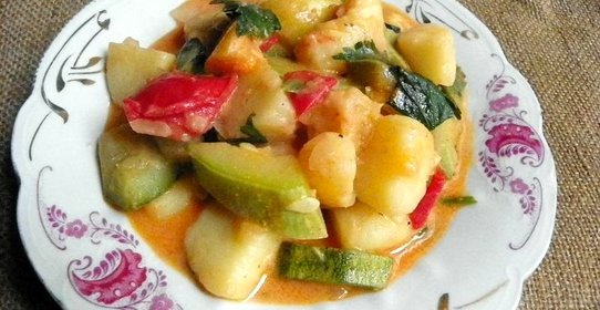 Рагу с кабачком и помидорами