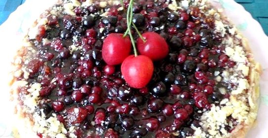 Крамбл со смородиной