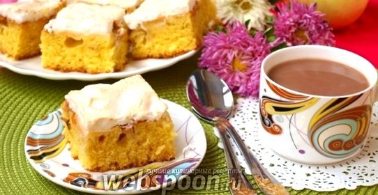 Яблочный пирог с меренгой