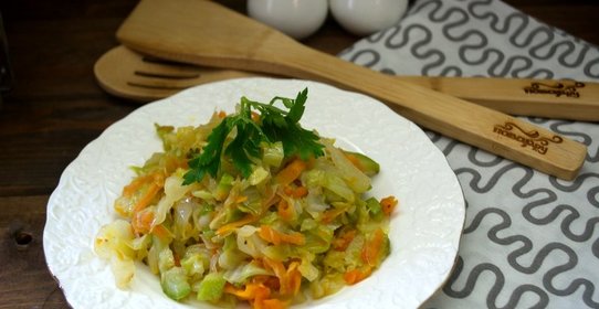 Рагу из кабачков и капусты