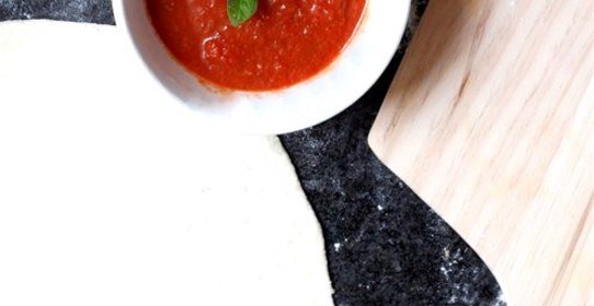 Быстрое дрожжевое тесто для пиццы