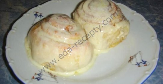 Классические булочки синнабон с корицей