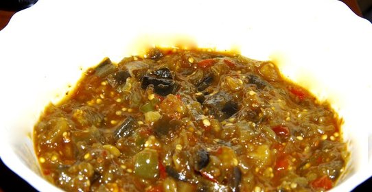 Баклажанная икра в мультиварке