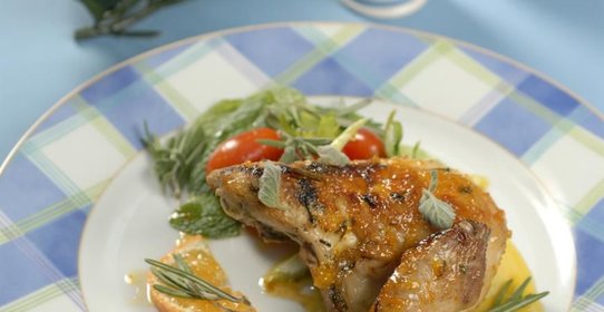 Цыпленок в мандариновой глазури