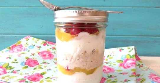 Ленивая овсянка на кефире