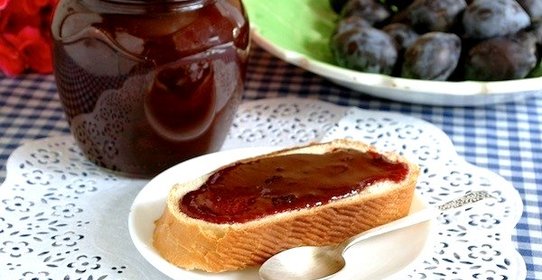 Сливовый джем с какао