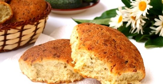 Огуречный хлеб с сыром