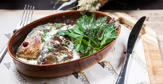 Куриные крылышки с картошкой