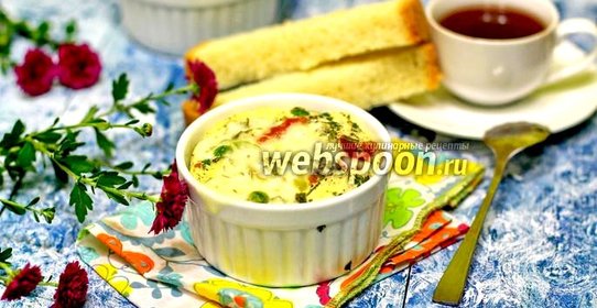 Омлет с зелёным горошком в мультиварке