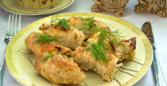 Рулетики из курицы с капустой