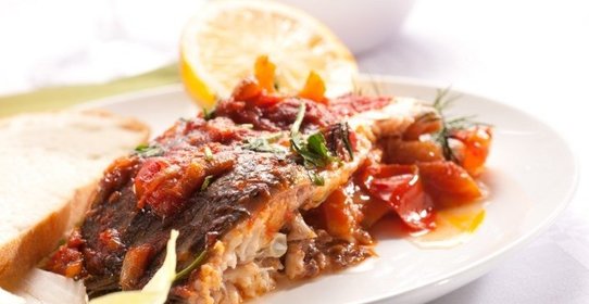 Карп с белым столовым вином