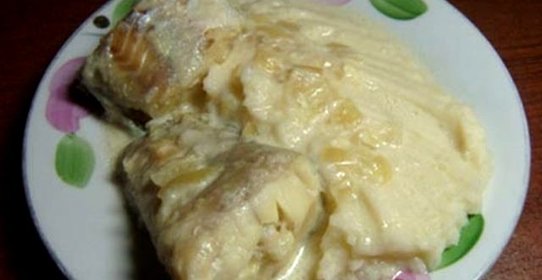 Рыба в молоке в мультиварке