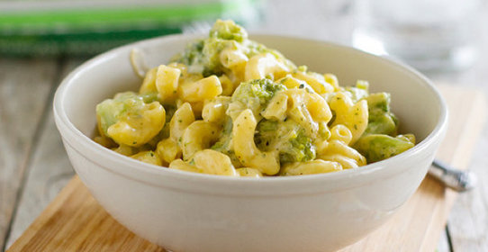 Макароны с брокколи и сыром