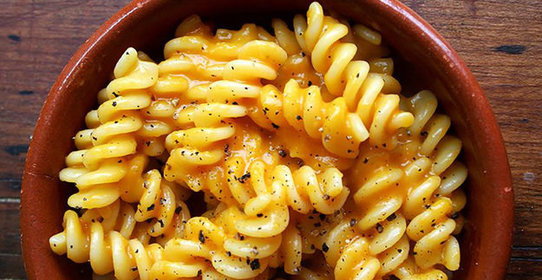 Паста с соусом из