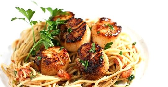 Паста с морскими гребешками