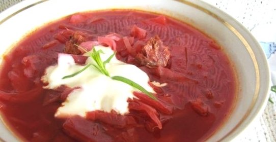 Борщ с копчеными ребрышками