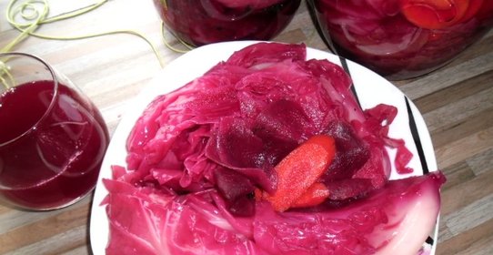 Гурийская капуста со свеклой