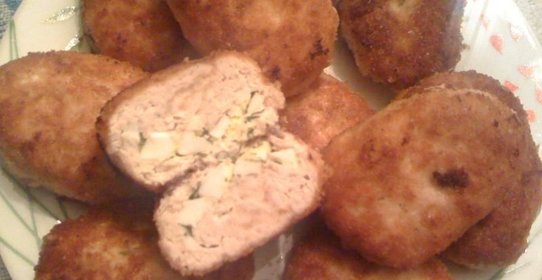 Зразы с яйцом