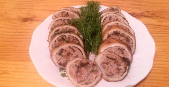 Кальмары фаршированные свиным фаршем и грибами