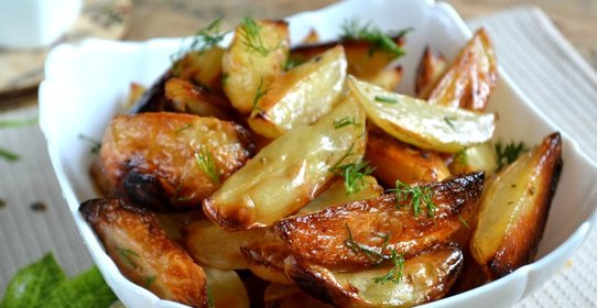 Картофель по-деревенски в духовке