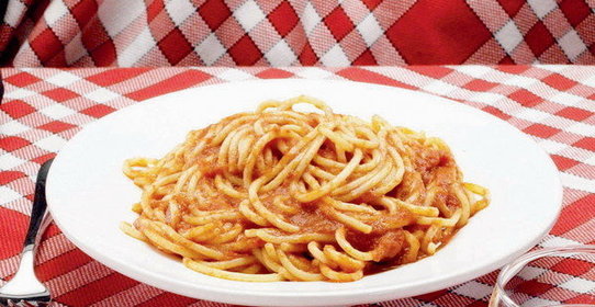 Спагетти с помидорами