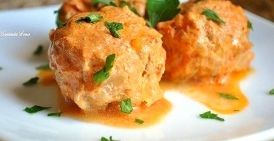 Ленивые голубцы в томатном соусе