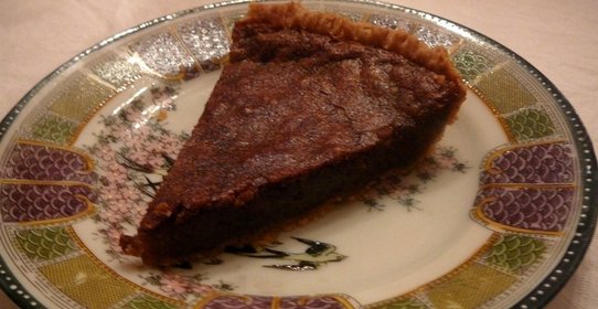 Коричневый пирог